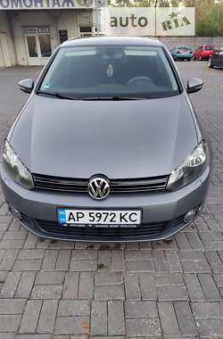 Хетчбек Volkswagen Golf 2009 в Запоріжжі