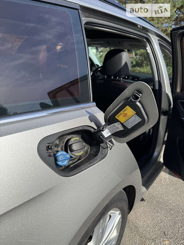 Универсал Volkswagen Golf 2015 в Виннице