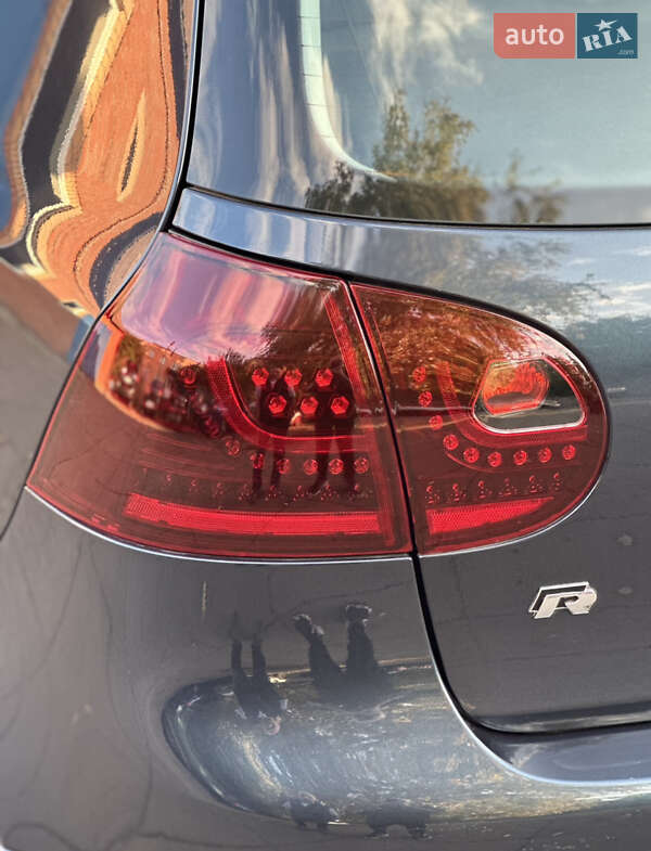 Хэтчбек Volkswagen Golf 2008 в Лубнах