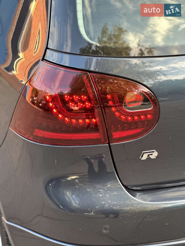 Хэтчбек Volkswagen Golf 2008 в Лубнах