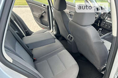 Универсал Volkswagen Golf 2008 в Городке