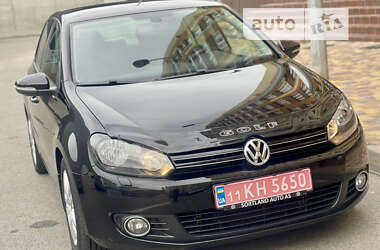 Хэтчбек Volkswagen Golf 2009 в Киеве