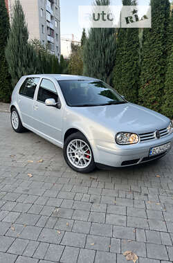 Хэтчбек Volkswagen Golf 2000 в Львове