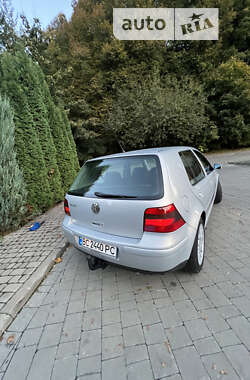 Хэтчбек Volkswagen Golf 2000 в Львове