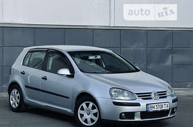 Хэтчбек Volkswagen Golf 2003 в Одессе