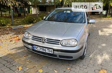 Универсал Volkswagen Golf 2001 в Пустомытах