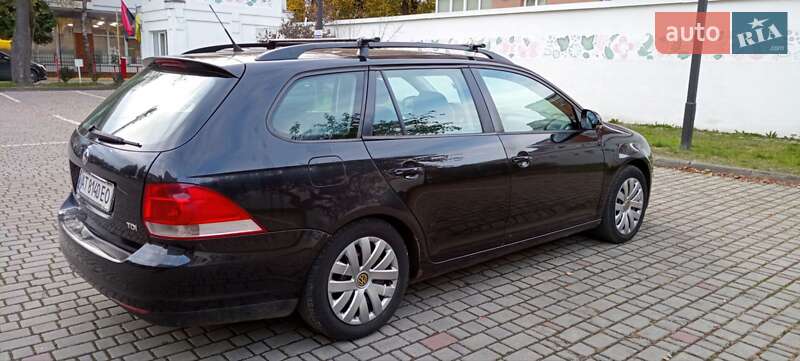 Універсал Volkswagen Golf 2007 в Івано-Франківську
