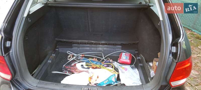 Універсал Volkswagen Golf 2007 в Івано-Франківську