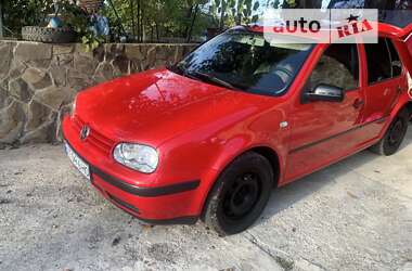 Хэтчбек Volkswagen Golf 2003 в Ивано-Франковске