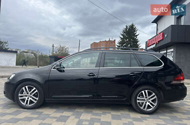 Універсал Volkswagen Golf 2010 в Володимирі