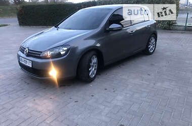 Хэтчбек Volkswagen Golf 2009 в Виннице