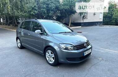 Хетчбек Volkswagen Golf 2009 в Запоріжжі