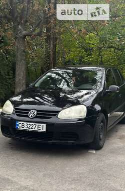 Хетчбек Volkswagen Golf 2006 в Києві