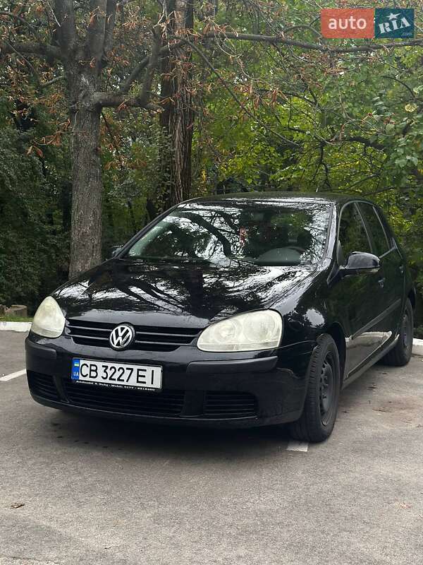 Хэтчбек Volkswagen Golf 2006 в Киеве