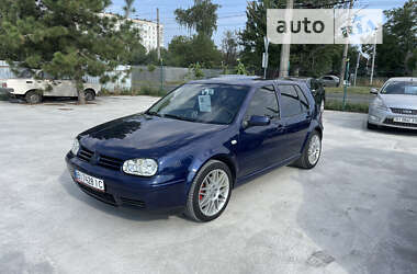 Хетчбек Volkswagen Golf 2003 в Полтаві