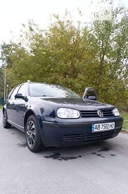 Универсал Volkswagen Golf 2002 в Бердичеве