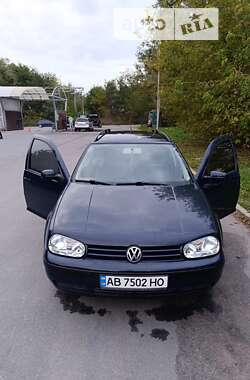 Универсал Volkswagen Golf 2002 в Бердичеве