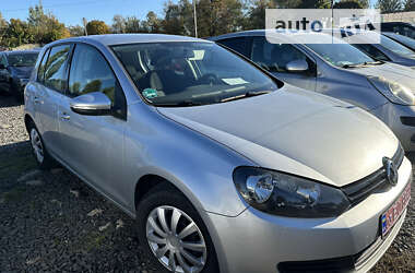 Хэтчбек Volkswagen Golf 2009 в Луцке