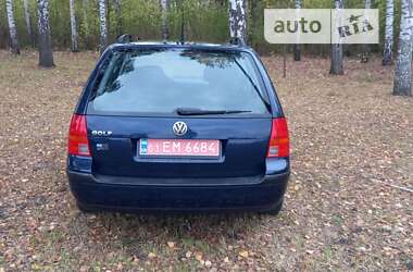 Универсал Volkswagen Golf 2002 в Зенькове