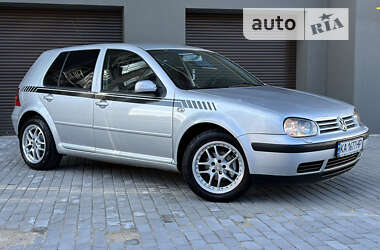 Хэтчбек Volkswagen Golf 2000 в Хмельницком