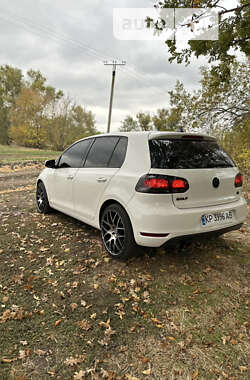 Хетчбек Volkswagen Golf 2011 в Запоріжжі