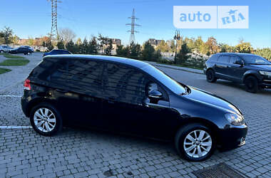 Хэтчбек Volkswagen Golf 2011 в Ивано-Франковске