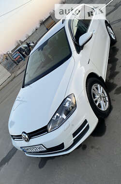 Универсал Volkswagen Golf 2014 в Житомире