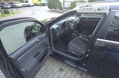 Универсал Volkswagen Golf 2009 в Ровно