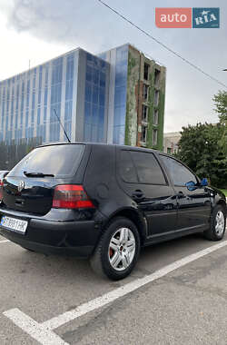 Хетчбек Volkswagen Golf 2001 в Івано-Франківську