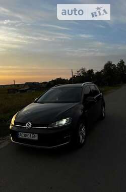 Универсал Volkswagen Golf 2015 в Луцке