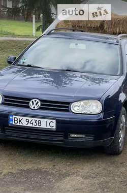 Универсал Volkswagen Golf 2000 в Рокитном