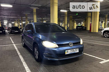 Хетчбек Volkswagen Golf 2013 в Києві