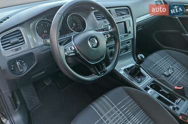 Универсал Volkswagen Golf 2015 в Стрые