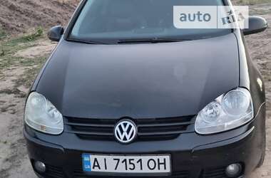 Хетчбек Volkswagen Golf 2004 в Києві