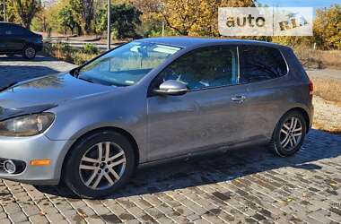 Хетчбек Volkswagen Golf 2012 в Дніпрі