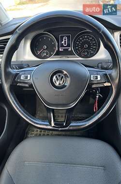 Універсал Volkswagen Golf 2016 в 