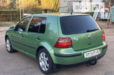 Хетчбек Volkswagen Golf 1998 в Житомирі