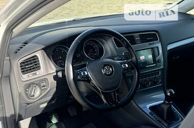 Универсал Volkswagen Golf 2015 в Ковеле