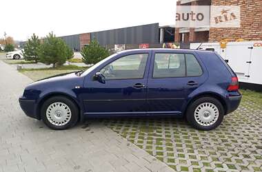 Хэтчбек Volkswagen Golf 1998 в Хмельницком