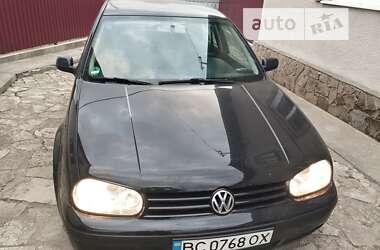 Хетчбек Volkswagen Golf 2000 в Бродах