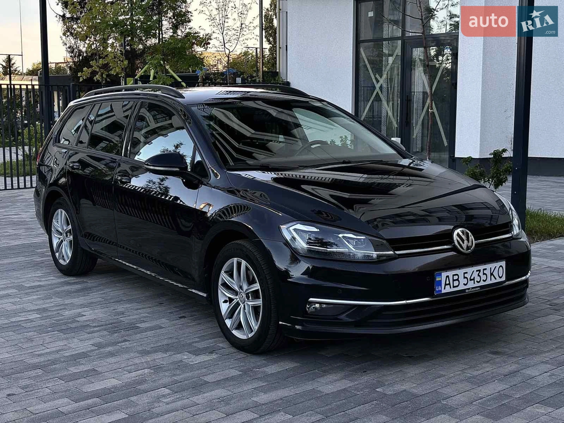 Volkswagen Golf 2010 VIN WVWZZZ1KZAM665988 фото оголошення 17 з 23
