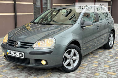 Хетчбек Volkswagen Golf 2007 в Києві