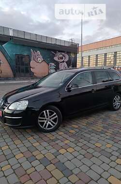 Універсал Volkswagen Golf 2008 в Луцьку