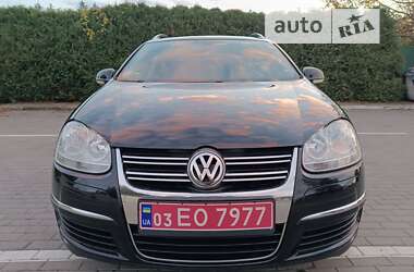 Універсал Volkswagen Golf 2008 в Луцьку