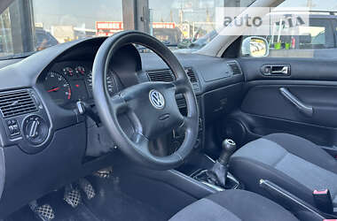 Універсал Volkswagen Golf 2003 в Харкові