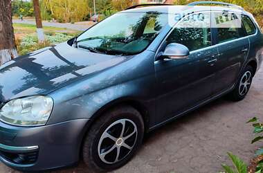 Универсал Volkswagen Golf 2008 в Новом Буге