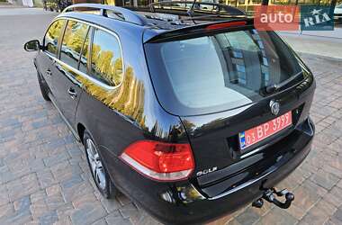 Універсал Volkswagen Golf 2009 в Полтаві