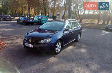 Універсал Volkswagen Golf 2010 в Черкасах