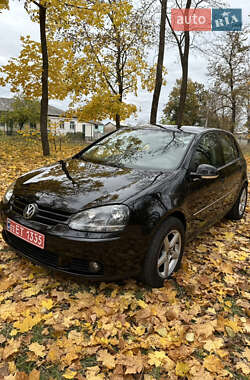 Хэтчбек Volkswagen Golf 2009 в Шостке