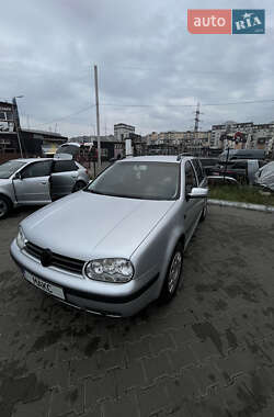 Універсал Volkswagen Golf 2004 в Хмельницькому